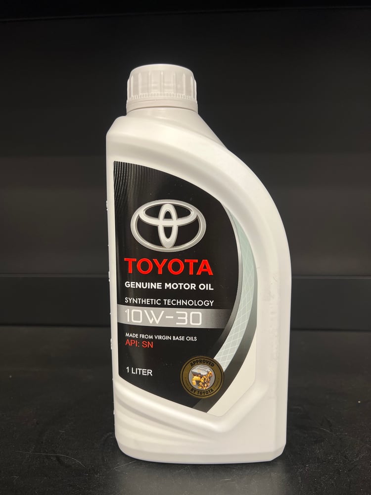 زيت تويوتا تقنية تخليقية - Toyota 10w30