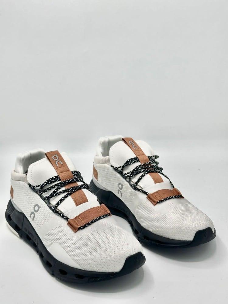 حذاء | ON Cloudnova Cream Sand