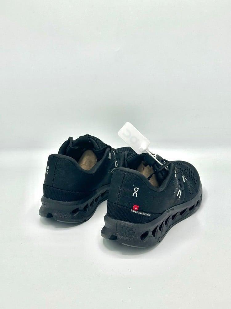 حذاء | ON Cloudsurfer Black