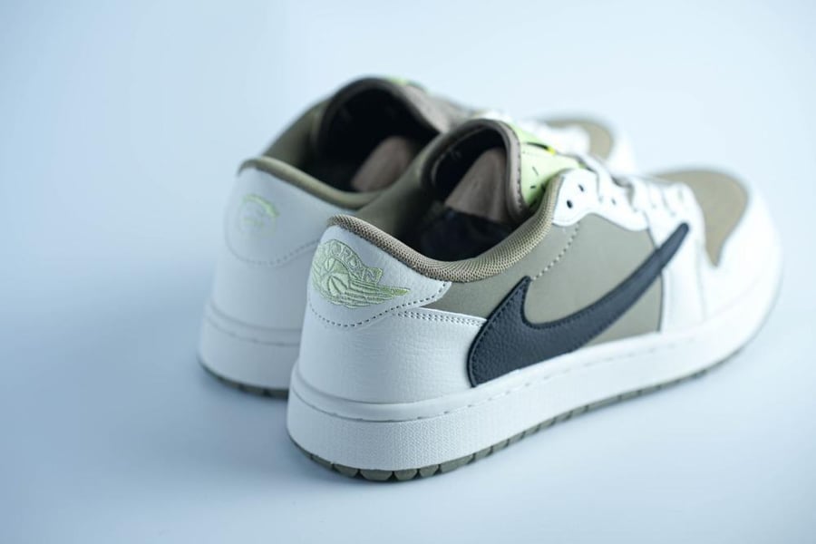 حذاء Jordan Low Golf بتصميم عصري أنيق