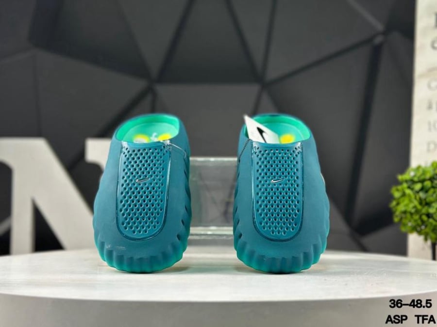 سيلبر | Nike Mind 001 Teal Energy