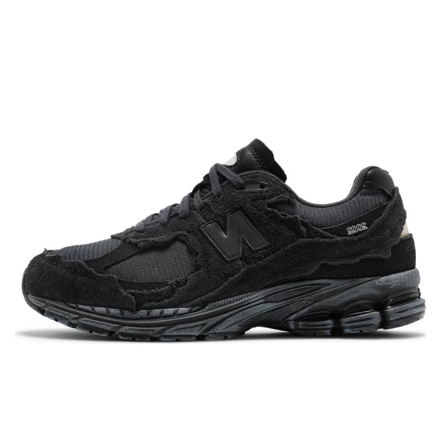 حذاء | New Balance 2002R Protection Pack Black