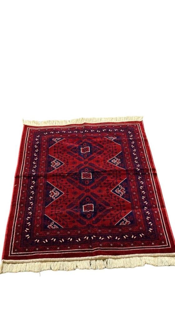 Prayer rug (3)