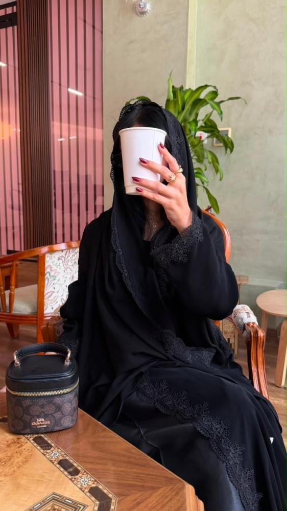 عبايه بقماش سيراميك كود 3019