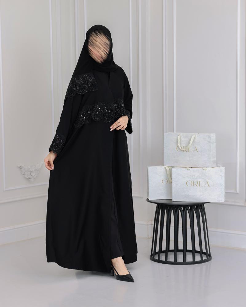 عبايه كريب كوري مع كلفه اسود كود 3009