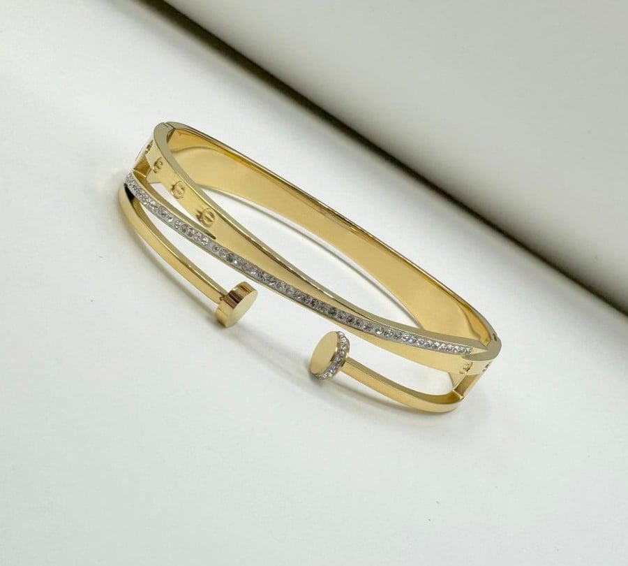 Cartier gold bracelet with all accessories