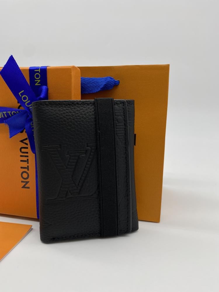 محفظة لويس فيتون Lv مع الملحقات