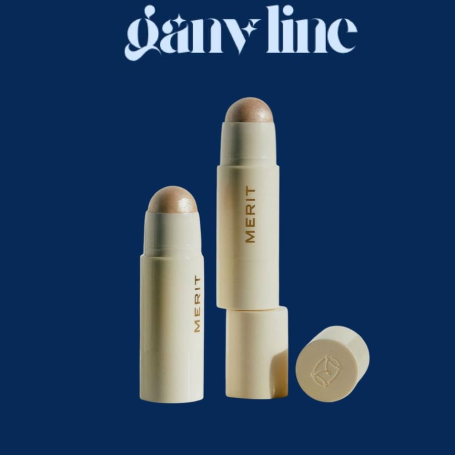 Day Glow Dewy Highlighting Balm