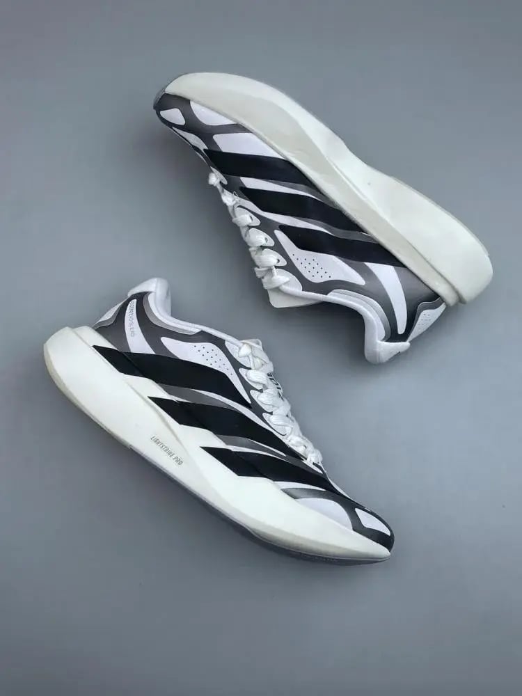 حذاء Adidas Adizero Evo SL — إصدار ٩
