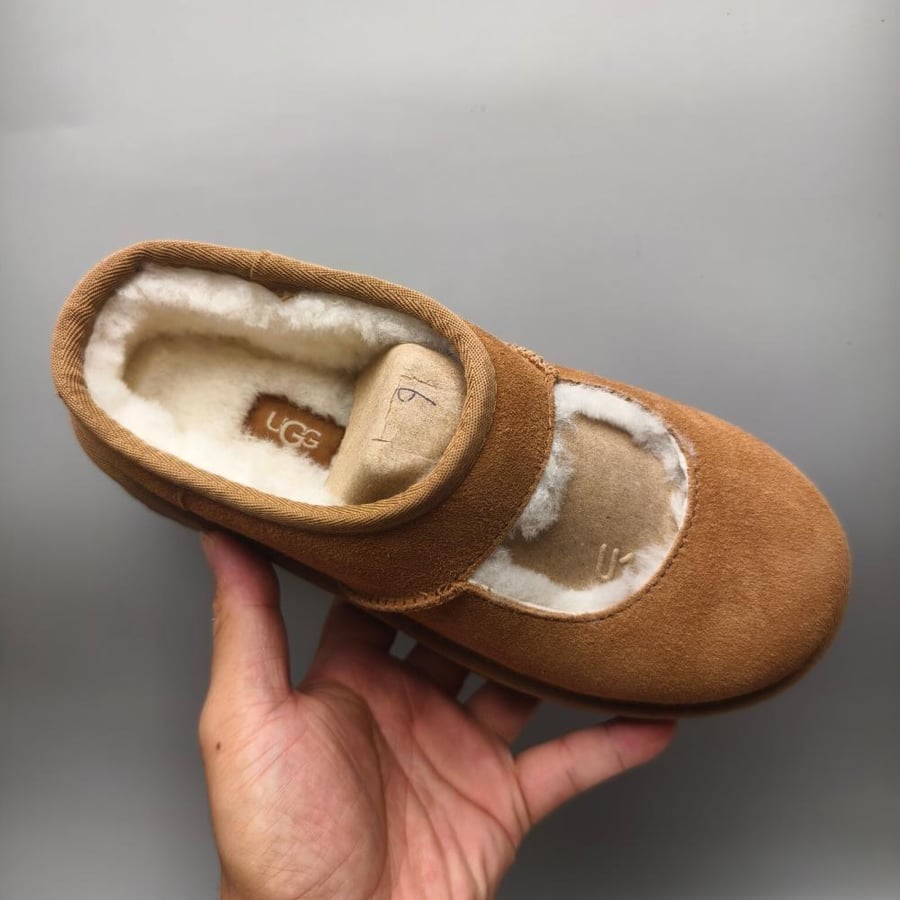 سليبر UGG شتوي