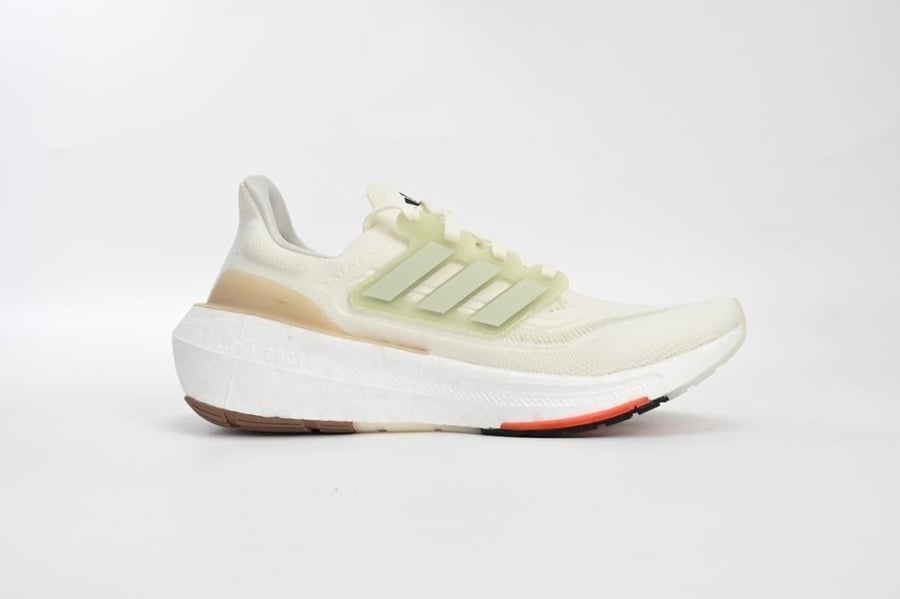 حذاء اديداس الترا بوست 2023 adidas ultra boost متجر شلفوف