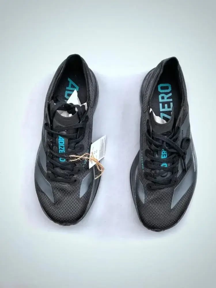 حذاء Adidas Adizero Adios Pro 4 — إصدار ١٢