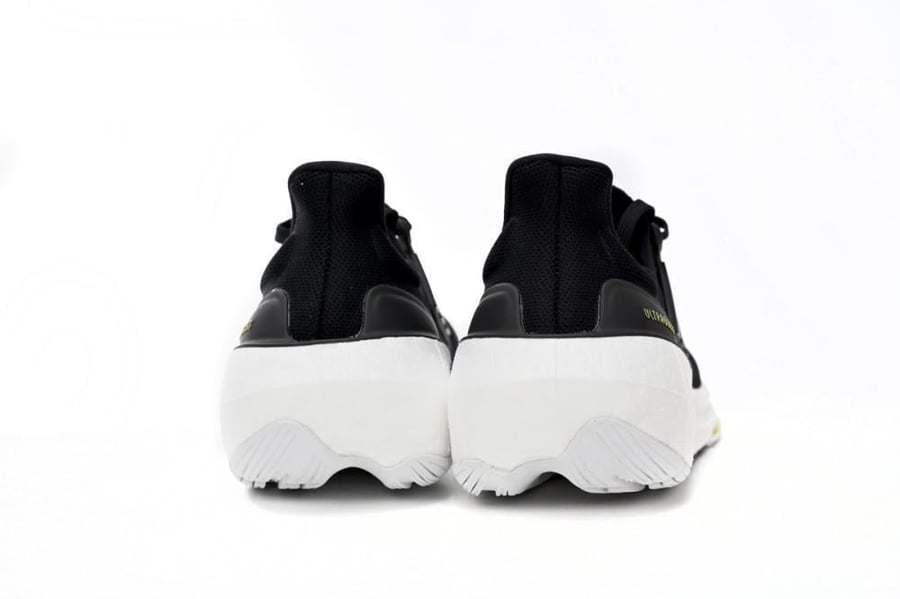 حذاء اديداس الترا بوست 2023 adidas ultra boost — إصدار ٥