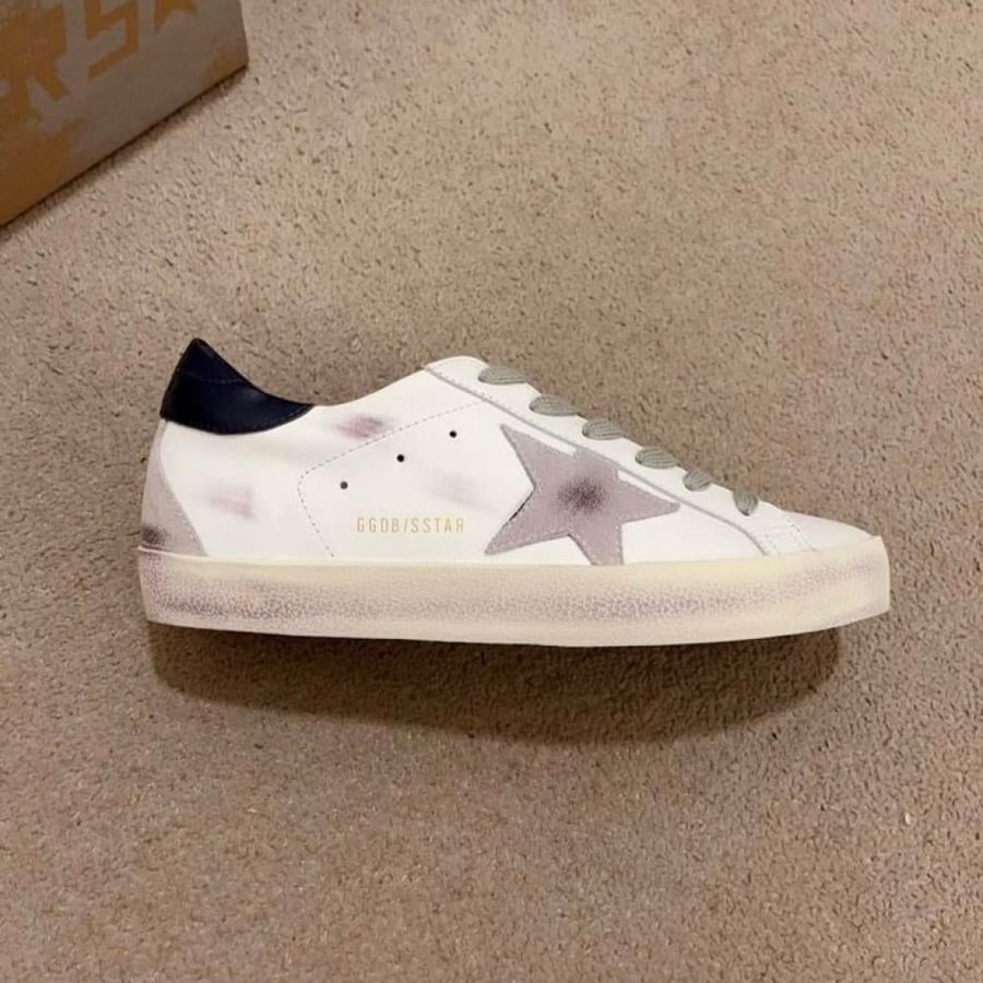 حذاء سنيكرز جولدن جوس Golden Goose