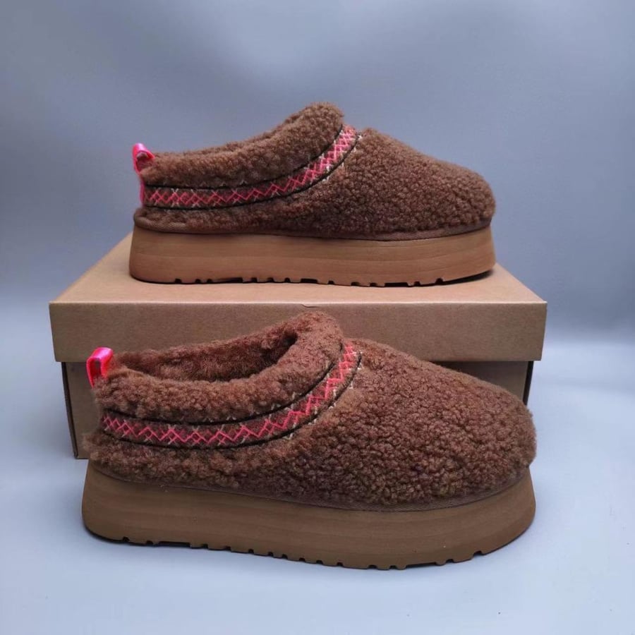 سليبر UGG شتويفرو بني