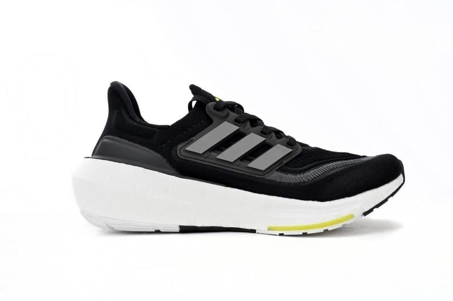 حذاء اديداس الترا بوست 2023 adidas ultra boost — إصدار ٥