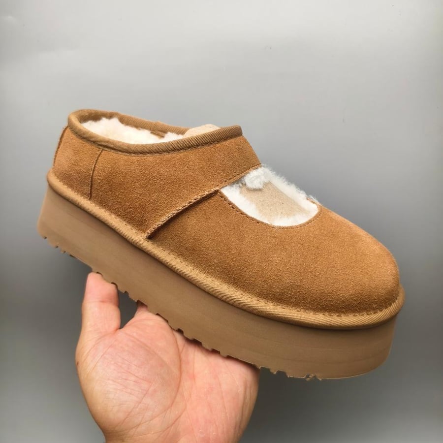 سليبر UGG شتوي