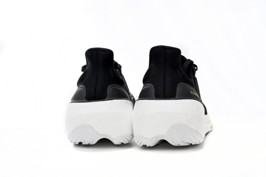 حذاء اديداس الترا بوست 2023 adidas ultra boost — إصدار ١٠