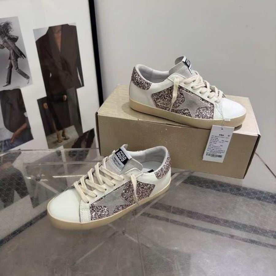 حذاء سنيكرز جولدن جوس Golden Goose