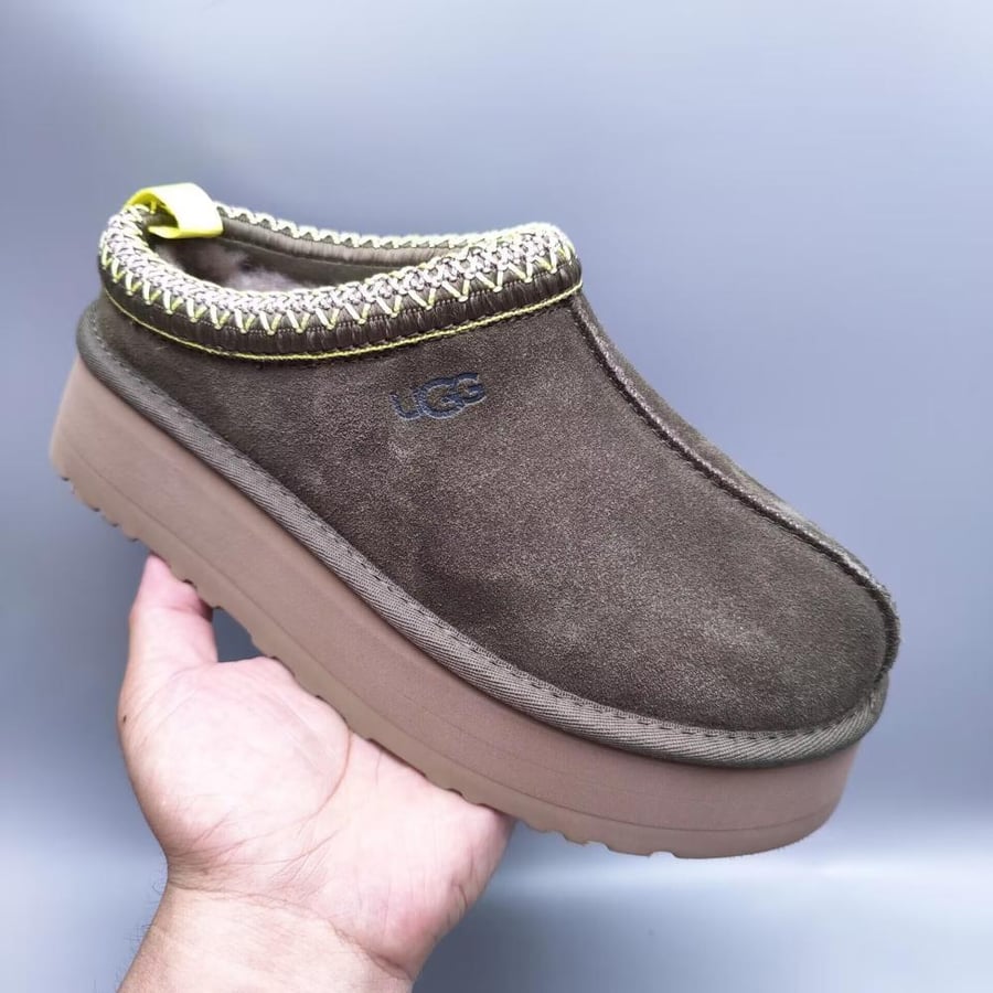 سليبر UGG Tazz بلون بني داكن