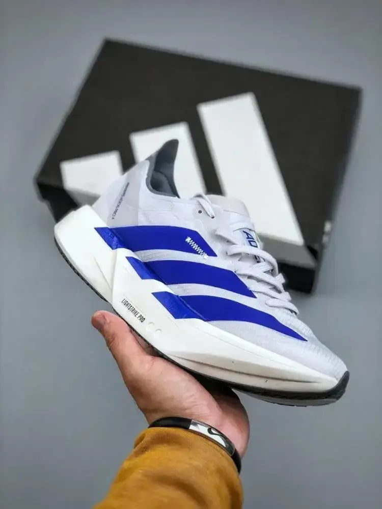 حذاء Adidas Adizero Adios Pro 4 — إصدار ٢٠