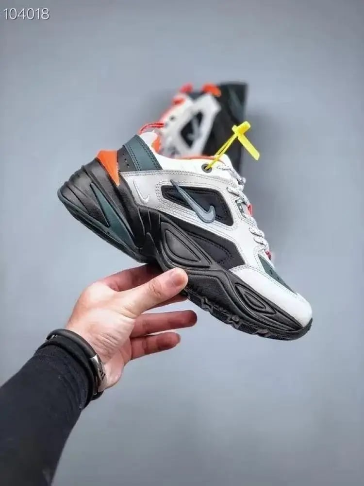 حذاء ح ذاء ناي كي M2K — إصدار ٤٣