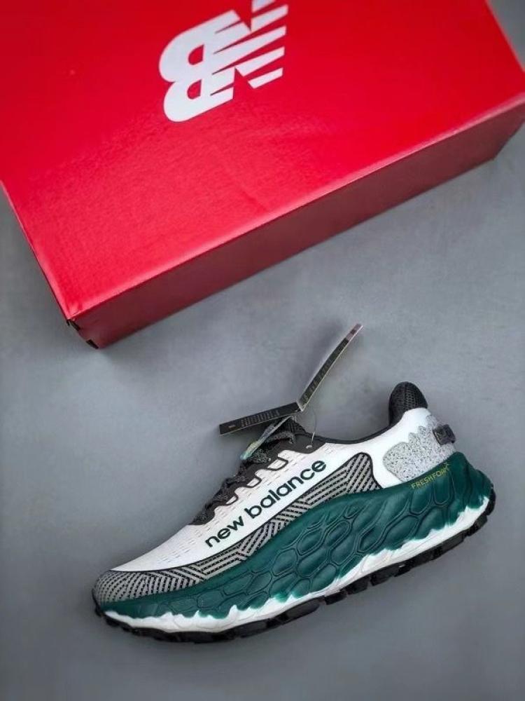 حذاء New Balance Fresh Foam Trail More V3 — إصدار ٢٢