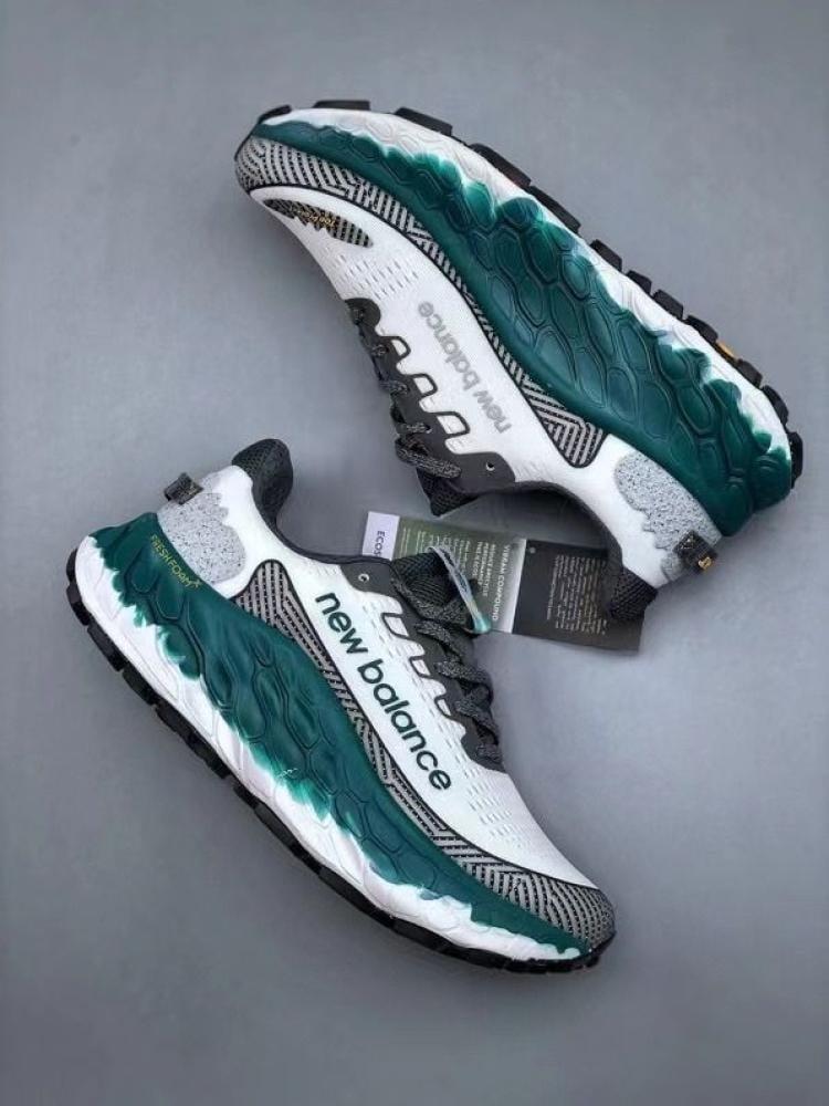 حذاء New Balance Fresh Foam Trail More V3 — إصدار ٢٢