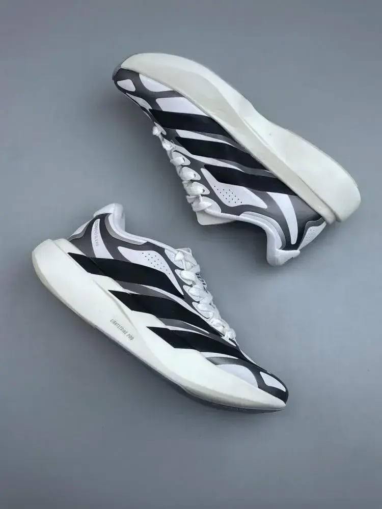 حذاء Adidas Adizero Evo SL — إصدار ٢٠