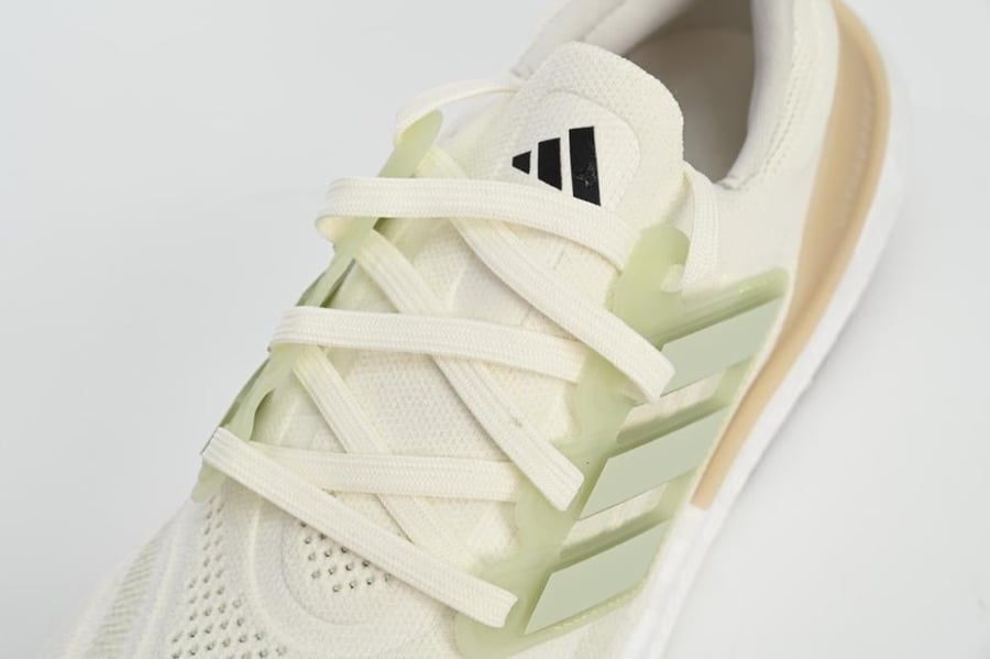 حذاء اديداس الترا بوست 2023 adidas ultra boost