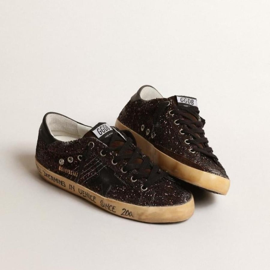 حذاء سنيكرز جولدن جوس Golden Goose