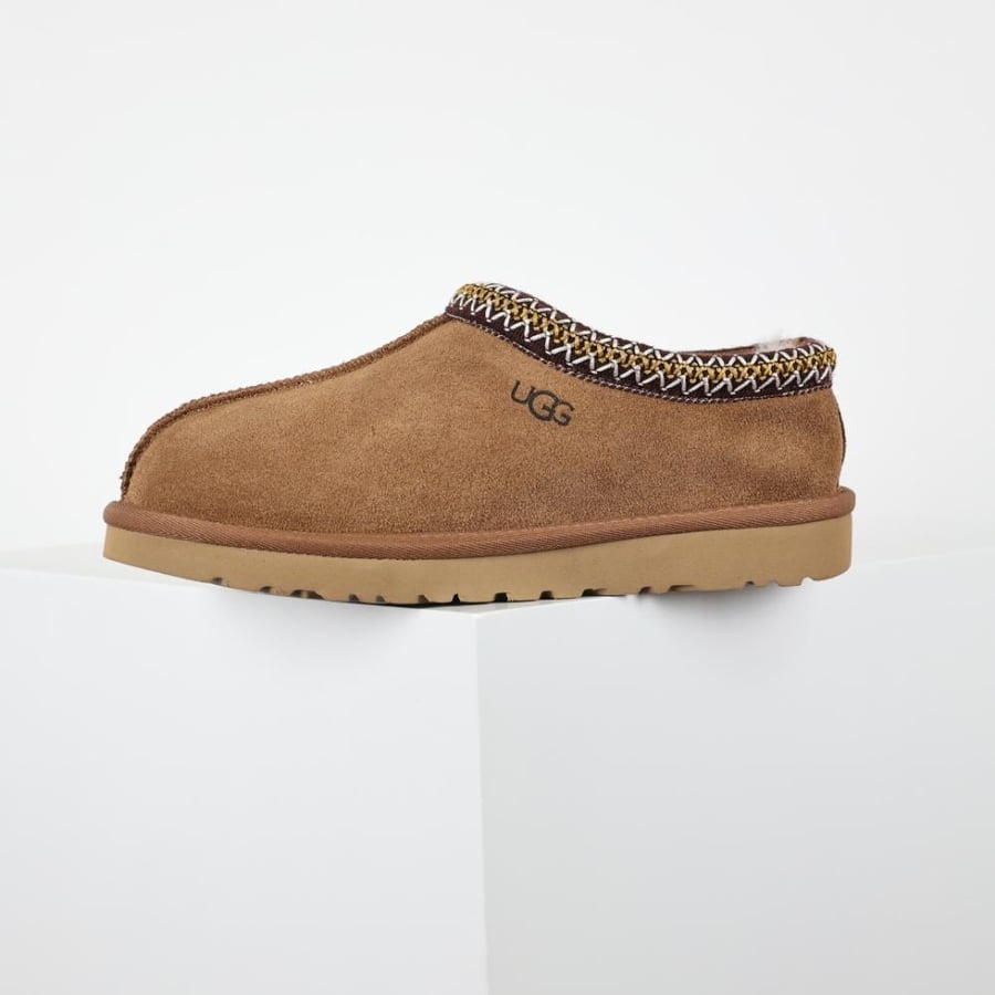 سليبر UGG باللون بني كستنائي