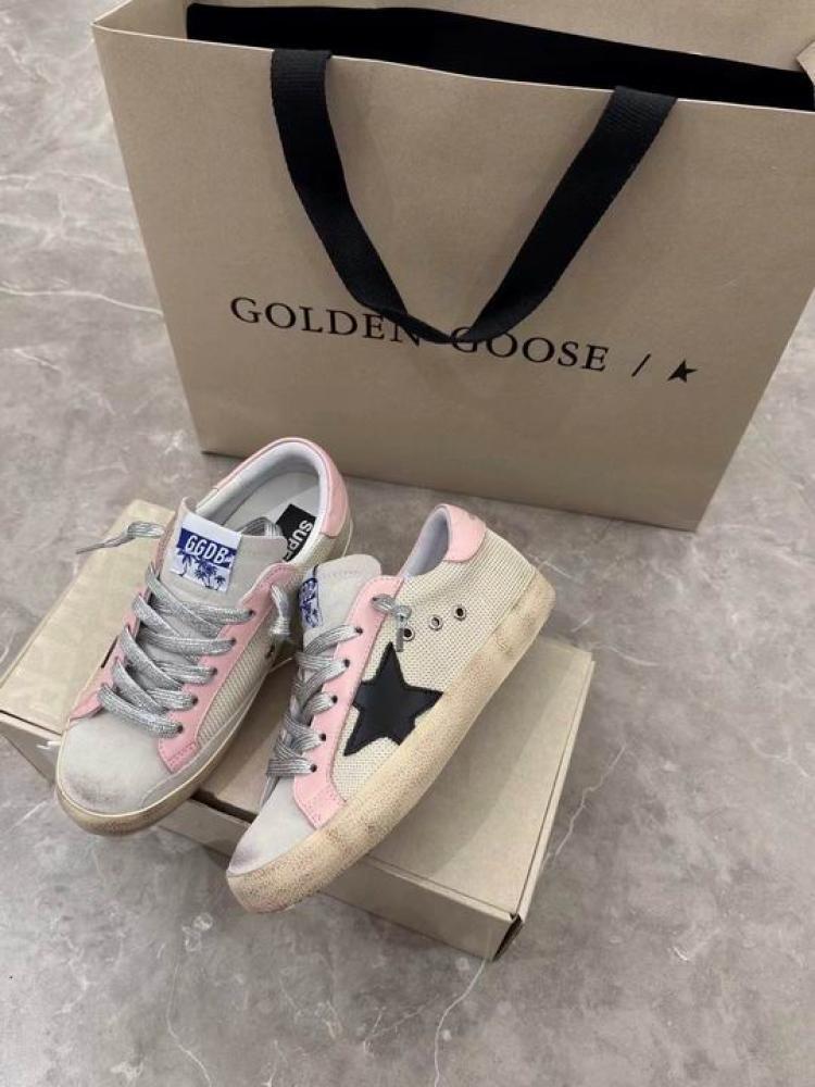 حذاء سنيكرز جولدن جوس Golden Goose