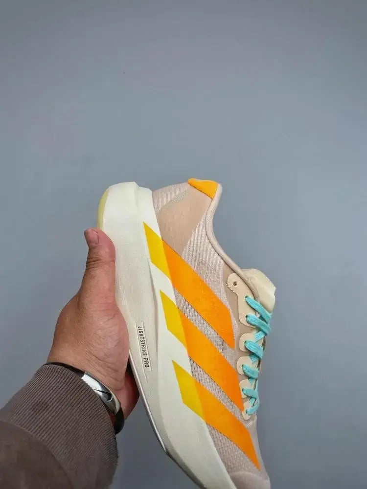 حذاء Adidas Adizero Evo SL — إصدار ١٣