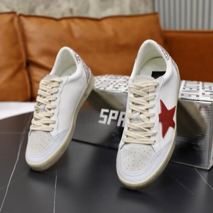حذاء سنيكرز جولدن جوس Golden Goose