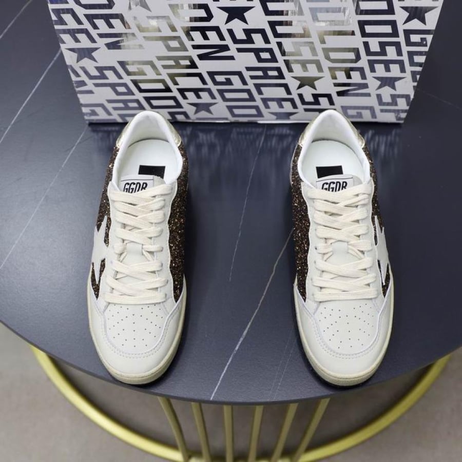 حذاء سنيكرز جولدن جوس Golden Goose