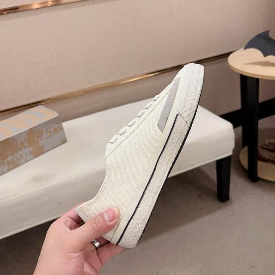 حذاء سنيكرز جولدن جوس Golden Goose