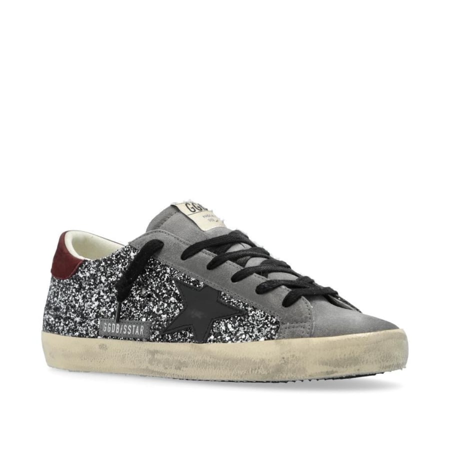 حذاء سنيكرز جولدن جوس Golden Goose