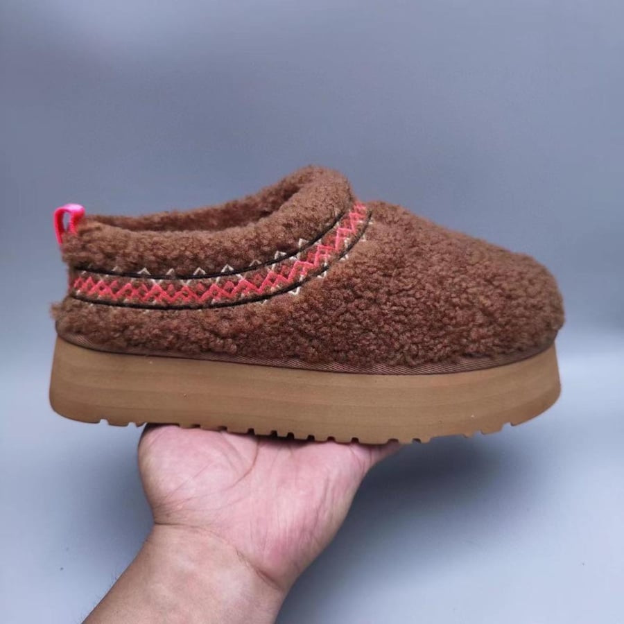 سليبر UGG شتويفرو بني