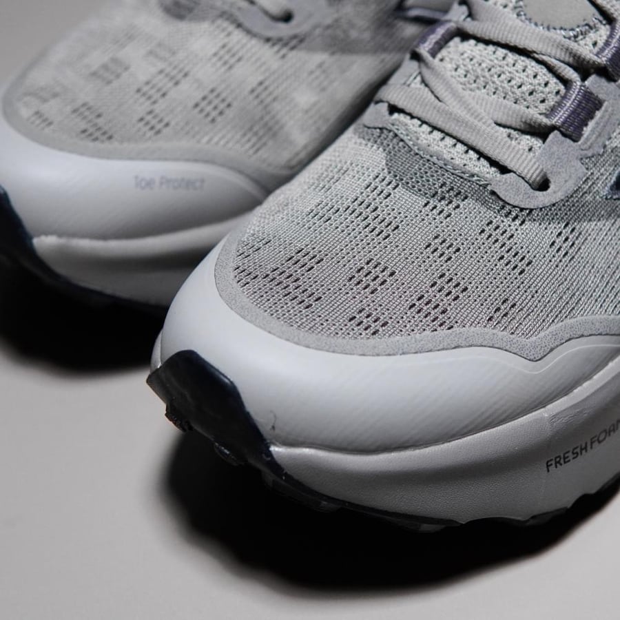 حذاء New Balance Fresh Foam X Hierro V9 — إصدار ٢٥