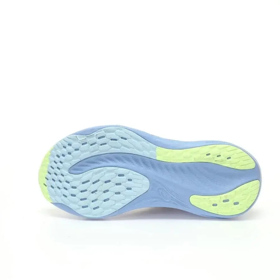 حذاء Asics Nimbus 26 — إصدار ٢