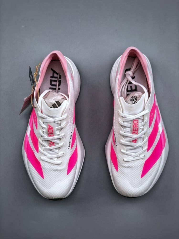 حذاء Adidas Adizero Adios Pro 4 — إصدار ١٩