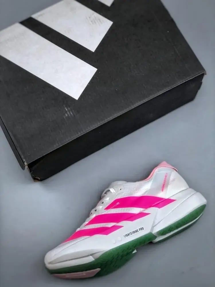 حذاء Adidas Adizero Adios Pro 4 — إصدار ٩