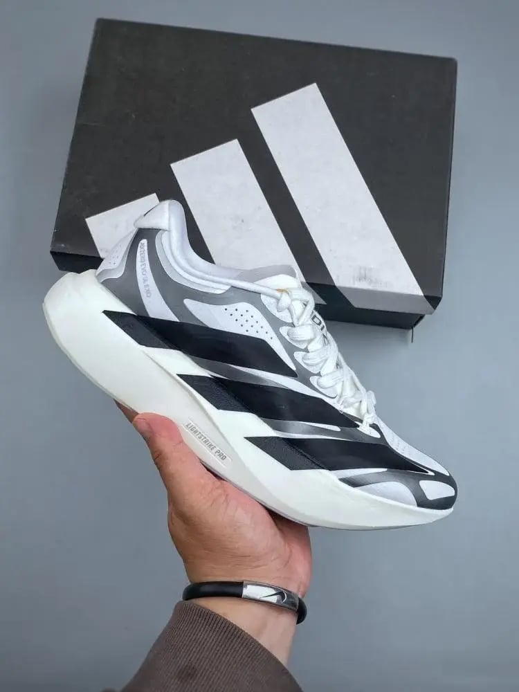 حذاء Adidas Adizero Evo SL — إصدار ٩