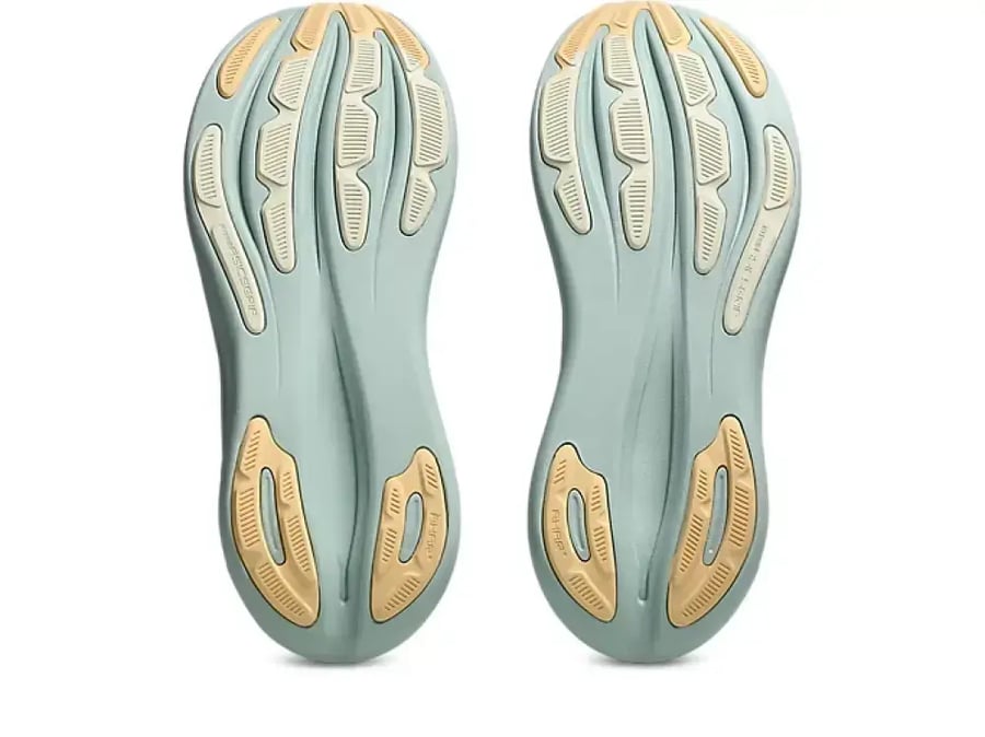 حذاء Asics GEL-NIMBUS 28 — إصدار ٢٢
