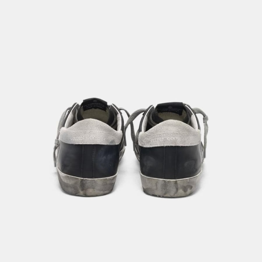 حذاء سنيكرز جولدن جوس Golden Goose