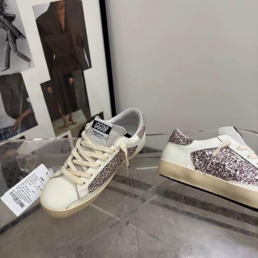 حذاء سنيكرز جولدن جوس Golden Goose