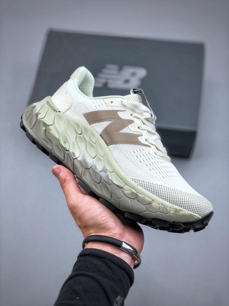 حذاء New balance Fresh Foam Trail More v3 — إصدار ٥