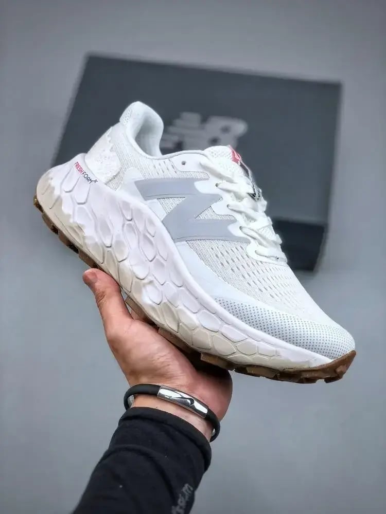 حذاء New Balance Fresh Foam Trail More V3 — إصدار ٣٣