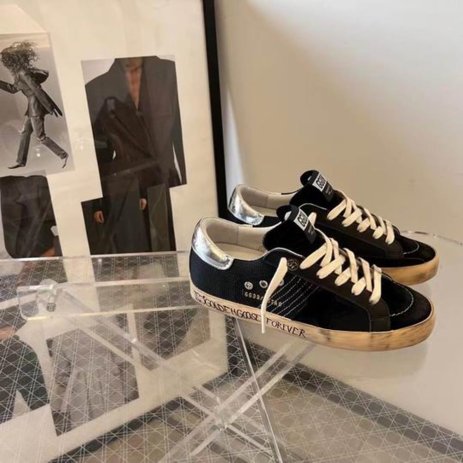 حذاء سنيكرز جولدن جوس Golden Goose